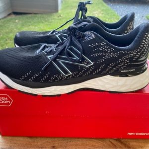 New Balance Fresh Foam x880 Sz 7.5D (Wide)